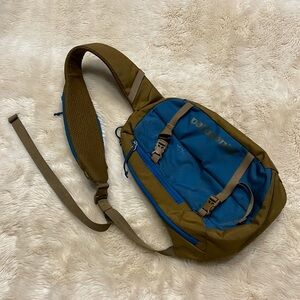 Patagonia Atom sling bag!